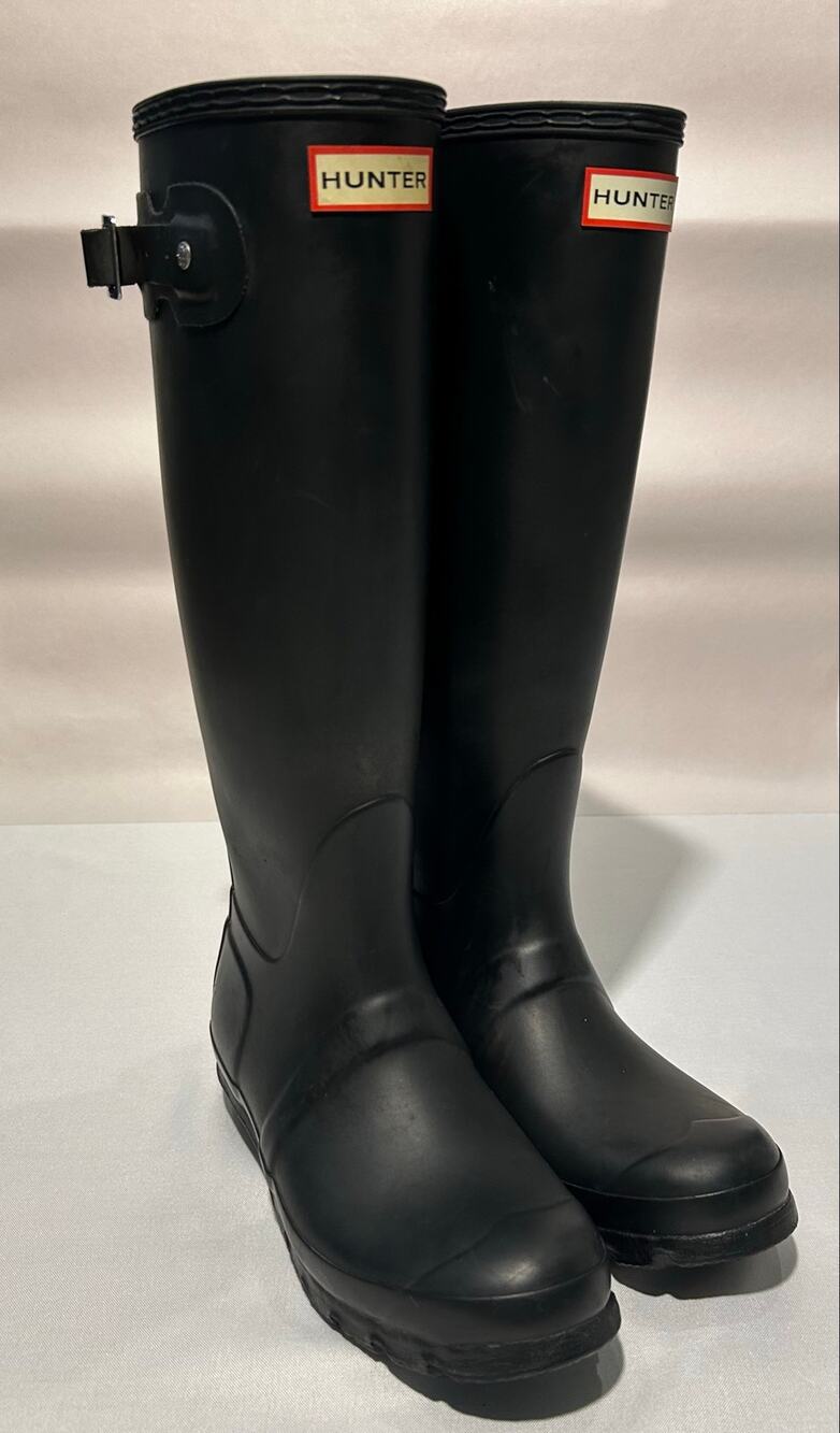 Hunter Women's Original Tall Rain Boots Matte Black Size 6
